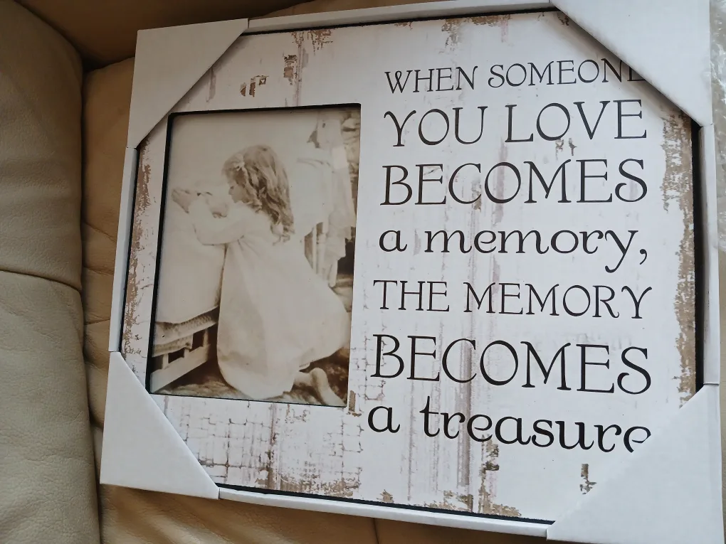 memorial picture frame brand new #thriftypicks thumbnail