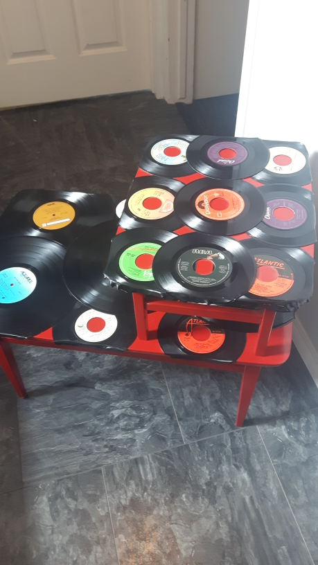 Vintage Record End Table - photo 3