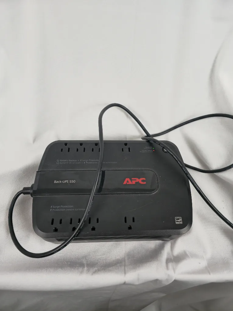 APC Back-UPS 550 thumbnail