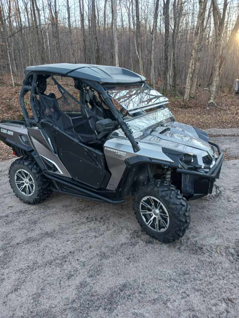 Can-Am Commander Limited