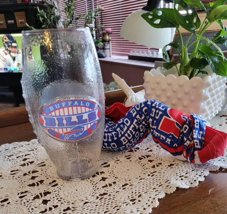 Buffalo Bills NFL,The Beer Store LOUNGING KIT image indicator(3)