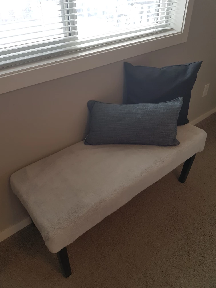 Grey Bench Seat - photo 2