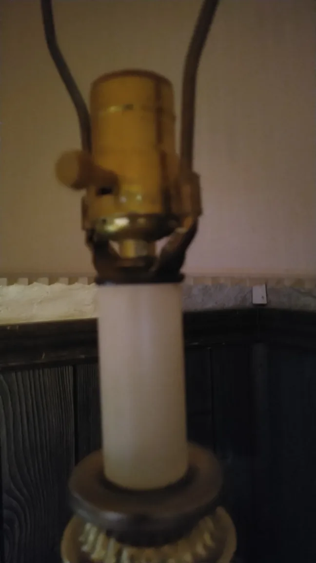 Vintage Table Lamp with Pleated Shade image indicator(2)