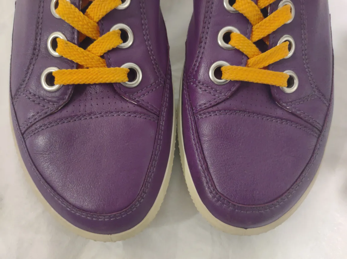Purple Leather Ecco Sneakers image indicator(3)