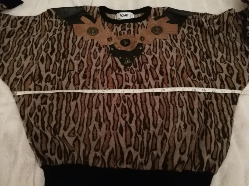 🇮🇹 Italian Leopard print wool sweater S-M image indicator(6)