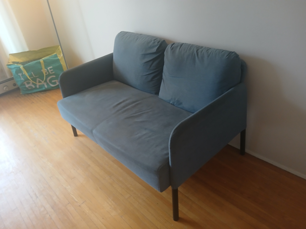Sofa for 2 persons with maching cover - photo 3