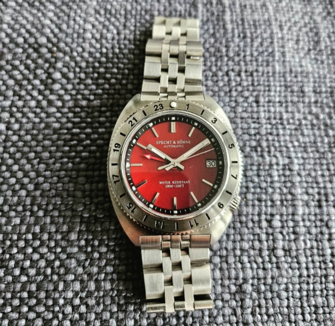 Specht & Söhne Automatic GMT Watch image indicator(2)