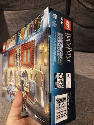 LEGO Harry Potter Hogwarts Transfiguration Class 76382 image indicator(5)
