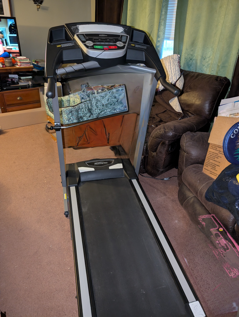 Tempo Fitness 610T Treadmill - photo 5