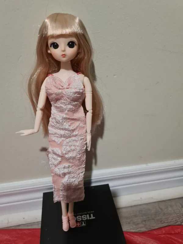 Articulated Doll with Strawberry Blonde Hair & inset glass eyes image indicator(6)