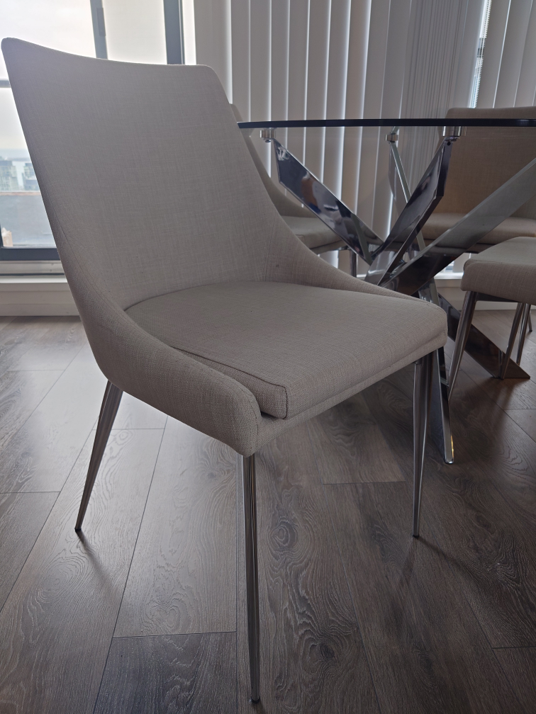 Glass dinning table + Set of 4 dining chairs - photo 5