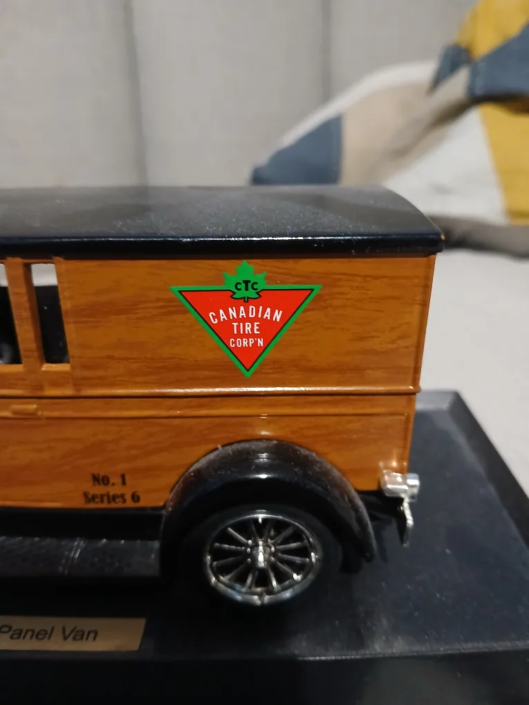 Canadian Tire Corp'n 1928 Chevy Panel Van Die-Cast Model image indicator(2)