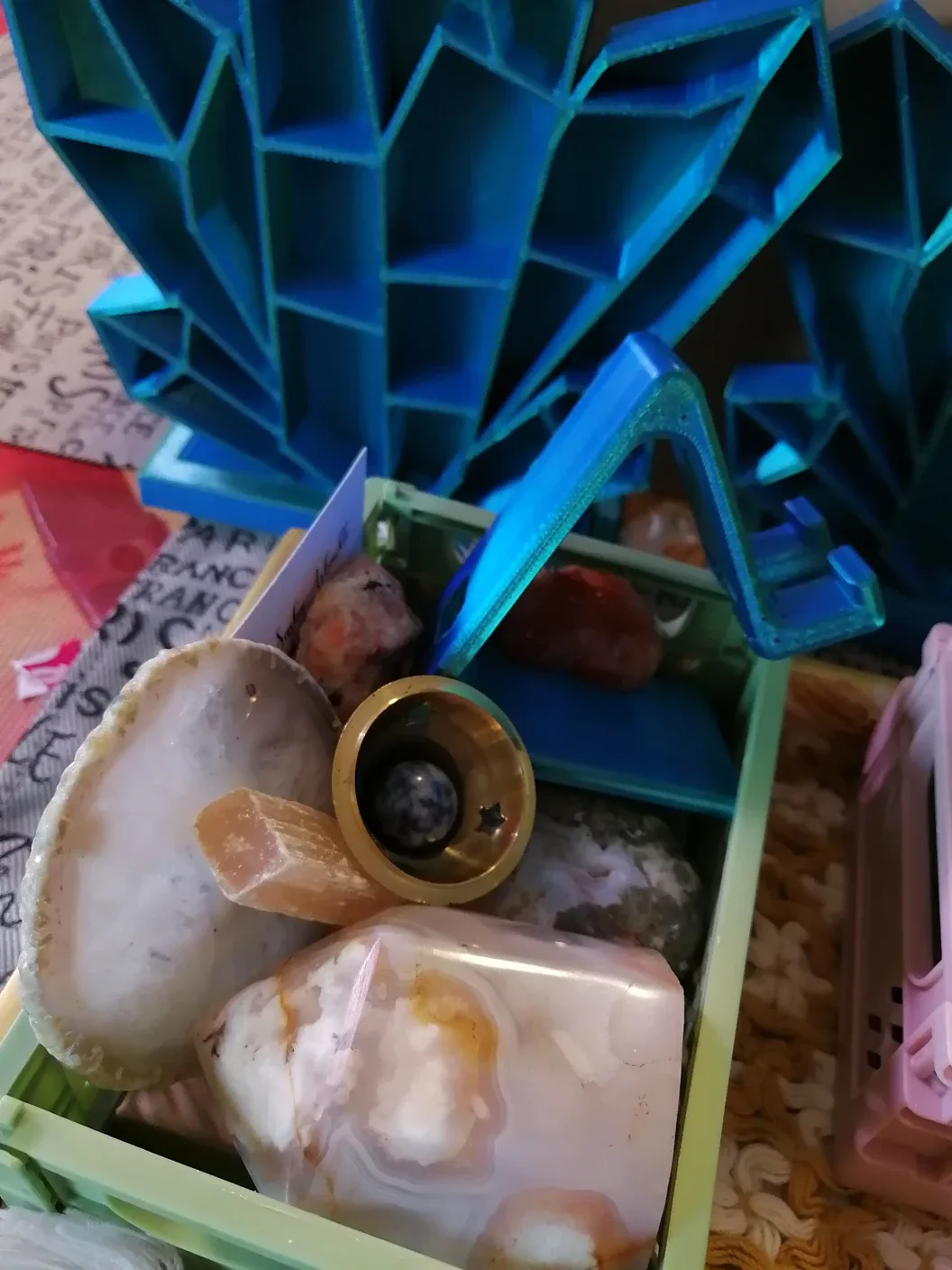 Crystal Gift Bundle image indicator(2)