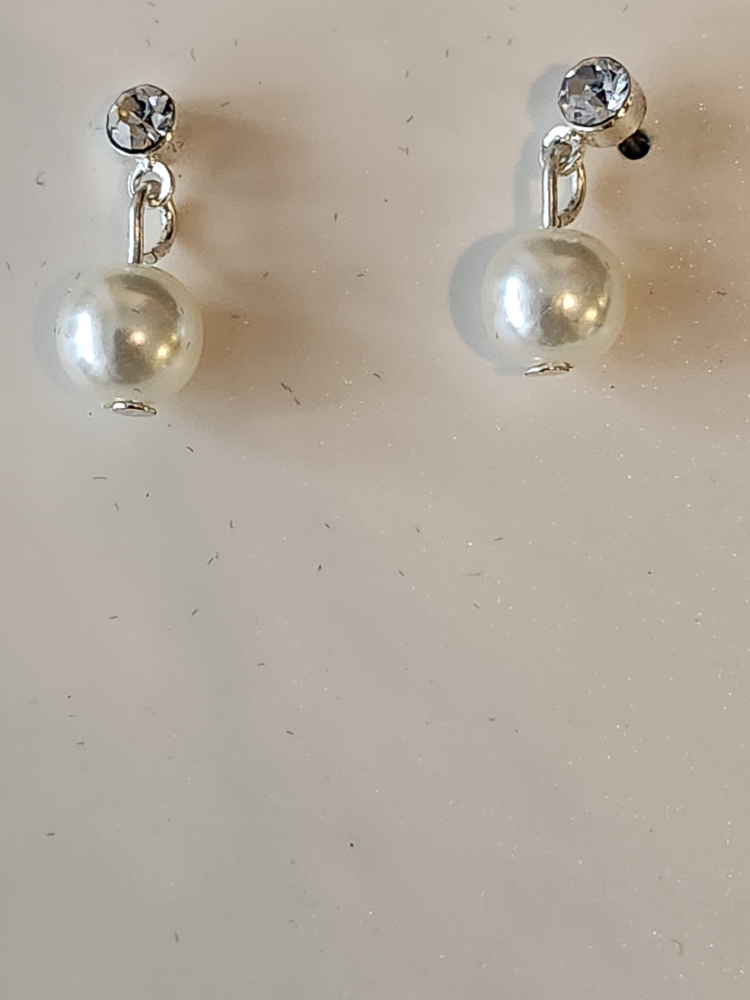 silver and pearl fashion Necklace Earrings Set ##freecycle - photo 2