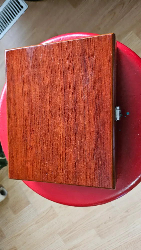 MAKE OFFER!!: Wine Accessory Set image indicator(5)