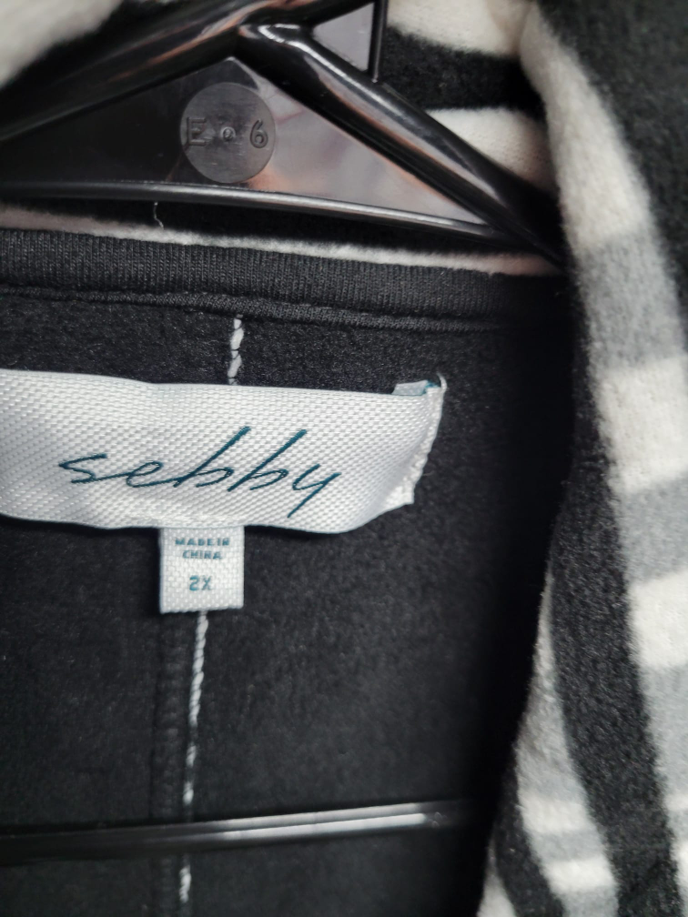 Brand New Sebby Women's Black and White Striped Jacket - photo 2