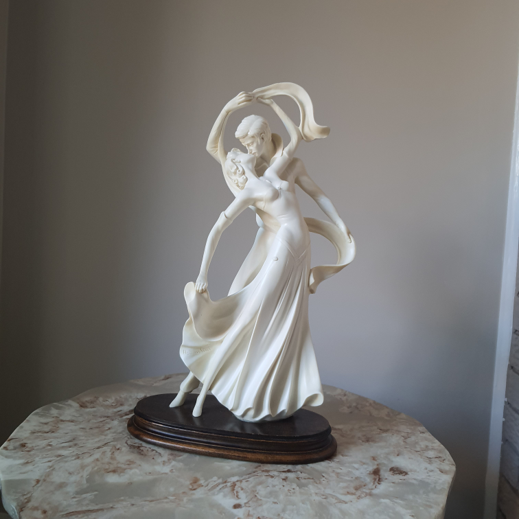 A.Ballroom Dancers Figurine Statue - photo 3