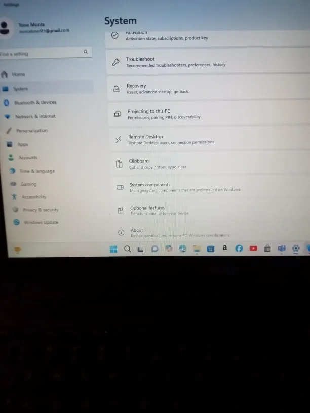 Dell Laptop 15 inch screen in excellent cond.works perfectly image indicator(3)