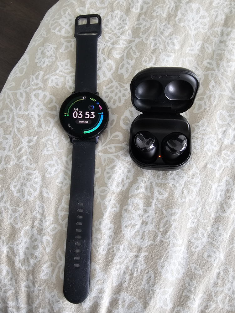 Samsung Galaxy Watch Active 2 & Galaxy Buds