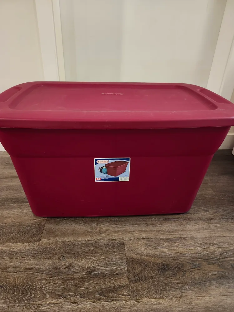 Sterilite 30 Gallon Storage Bin thumbnail