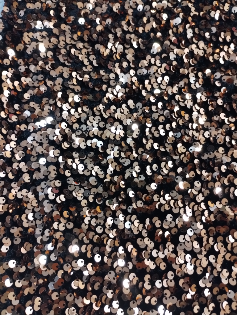 H&M Gold Sequin Dress Size M - photo 2
