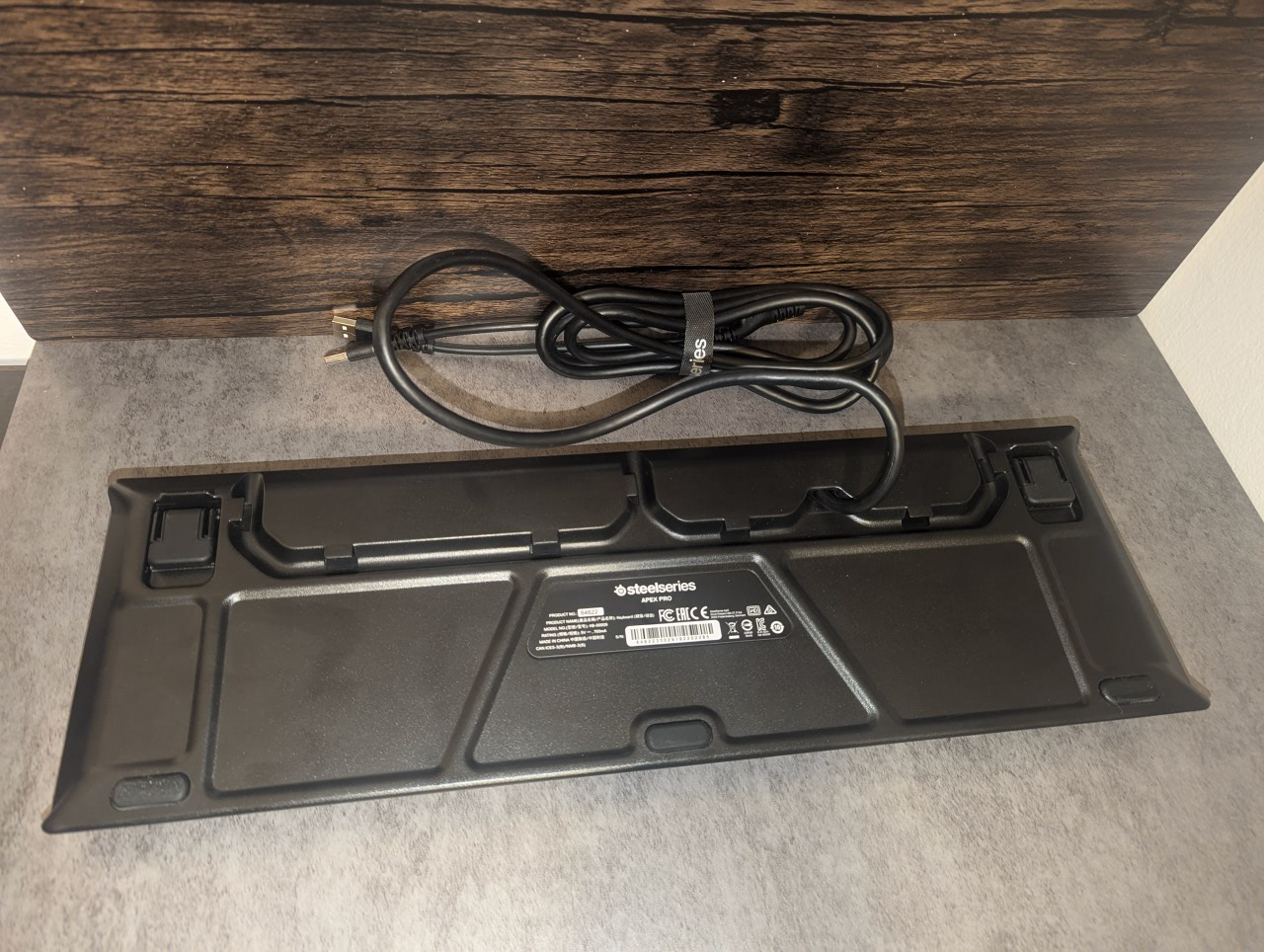 SteelSeries Apex 3 Wired Gaming Keyboard - photo 2
