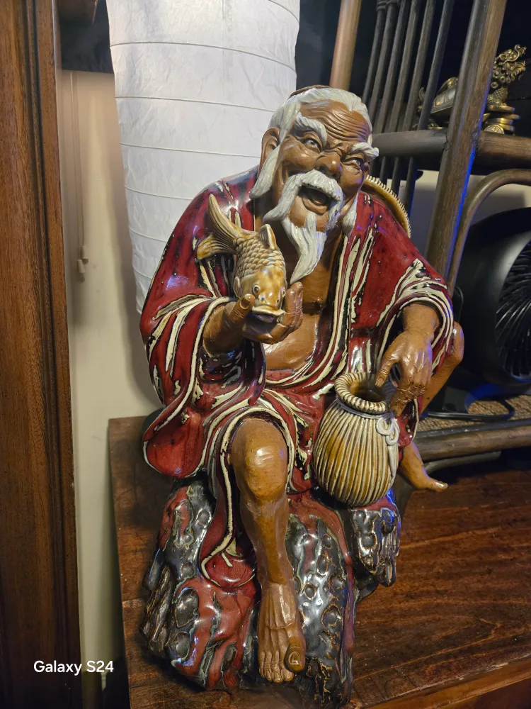 Ceramic Fisherman Statue image indicator(2)