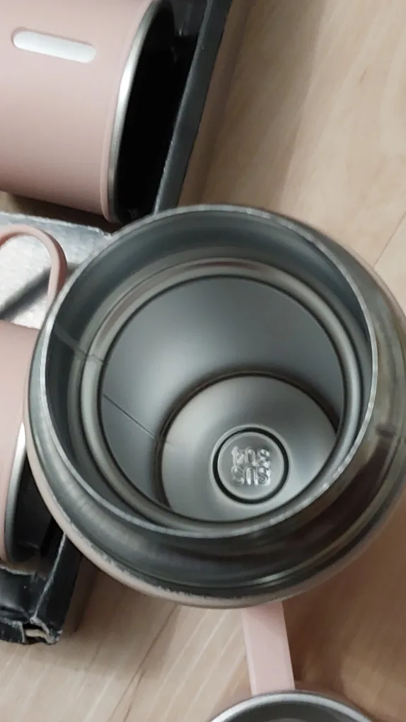 BNIB Steel Vacuum Bottle with 3 Cups - black & Pink colors avl 🧡 image indicator(5)