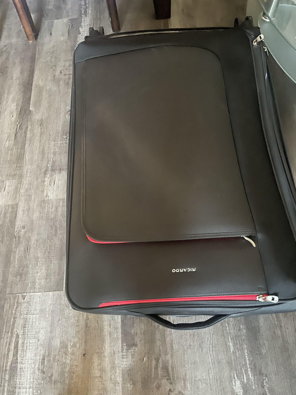Full size Light Weight Suitcase - photo 2