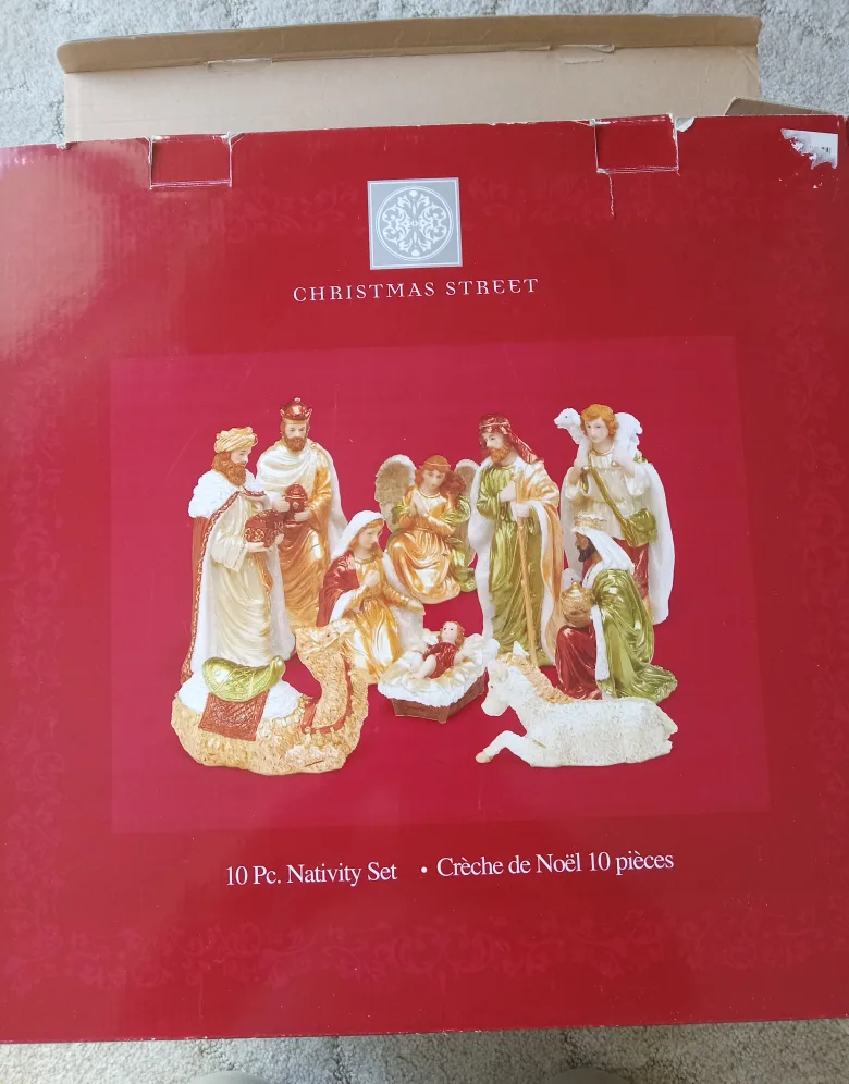 Christmas Street 10 Piece Nativity Set thumbnail