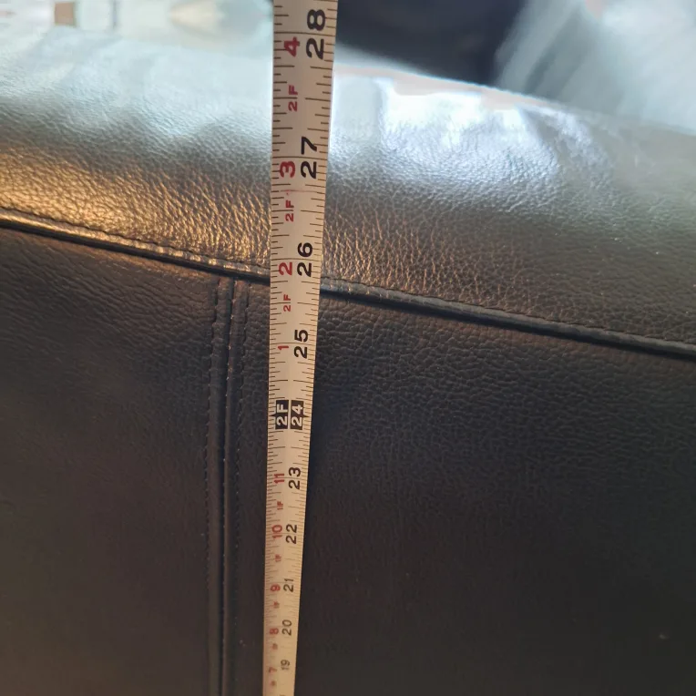 Black Leather Sofa image indicator(3)