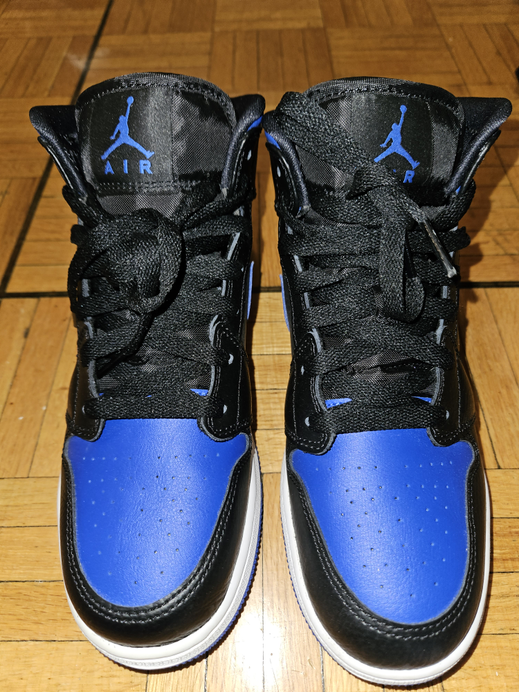 high top Jordan's - photo 2