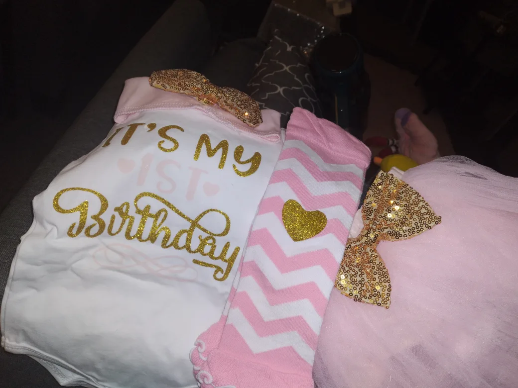 Baby Girl's 1st Birthday Outfit thumbnail