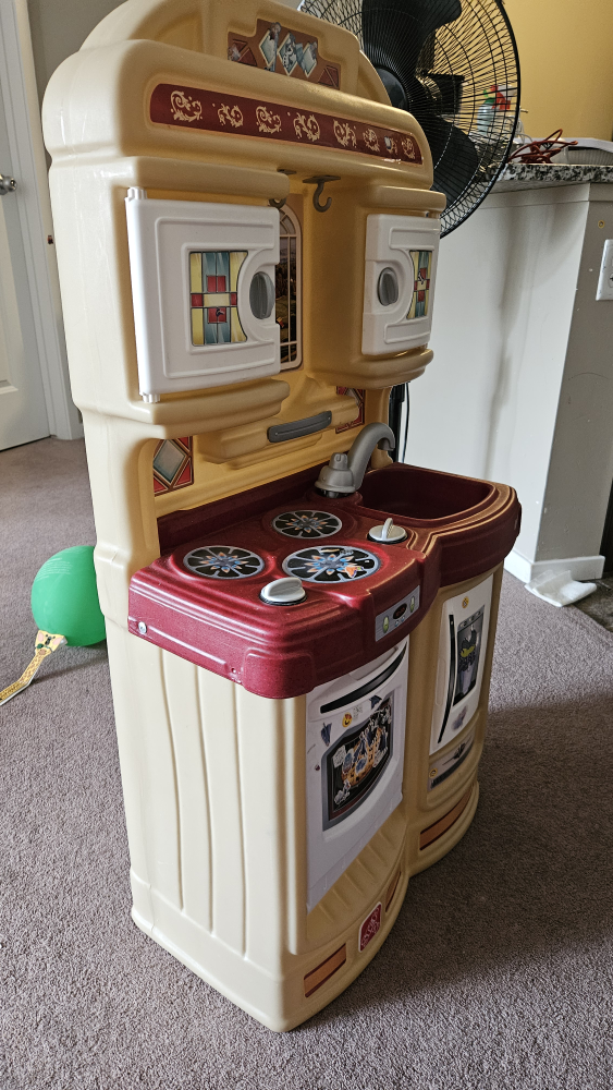 Play Kitchen - photo 3