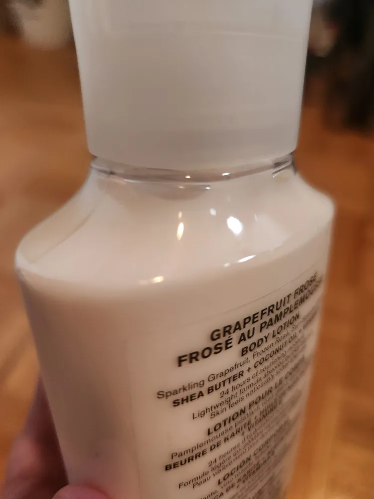 Bath & Body Works Grapefruit Frosé Body Lotion image indicator(3)