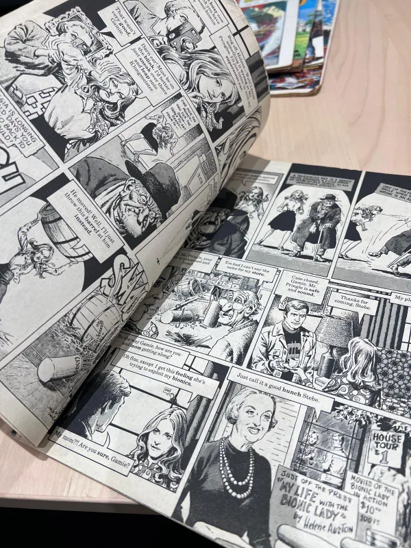 Cracked and The National Crumb Collectables image indicator(2)