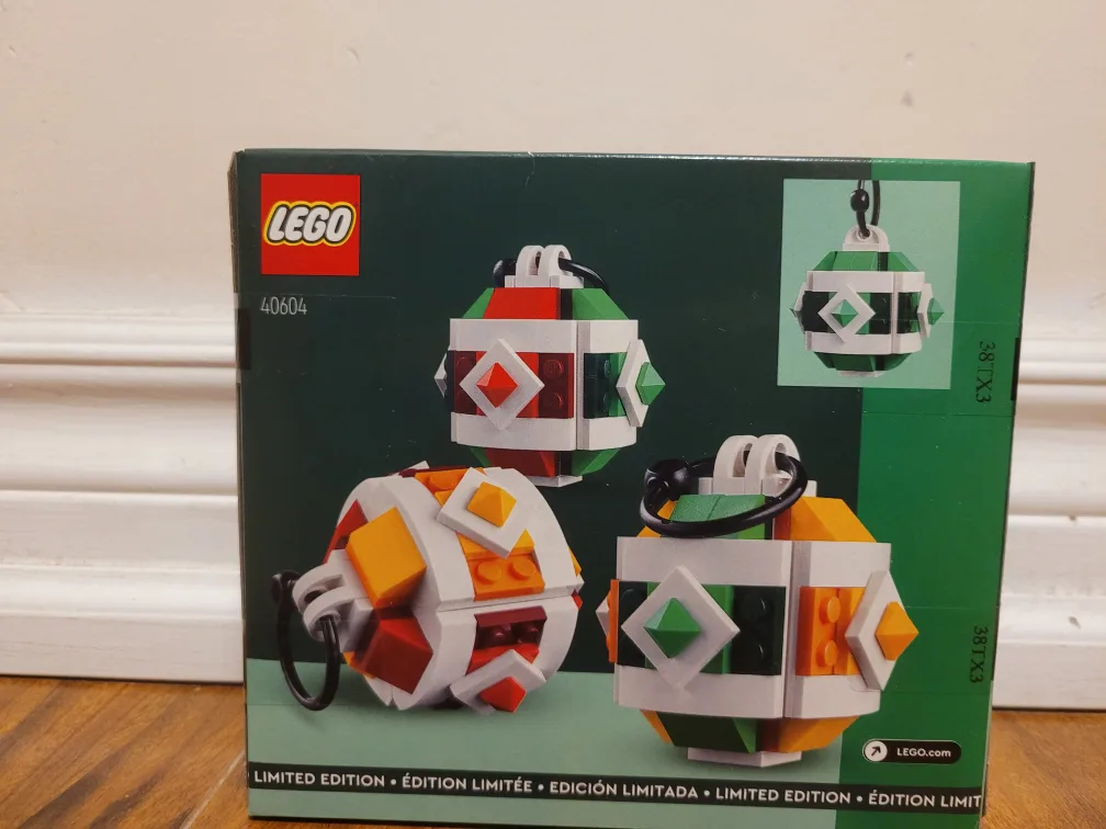 LEGO Christmas Ornament Set 40604 image indicator(2)