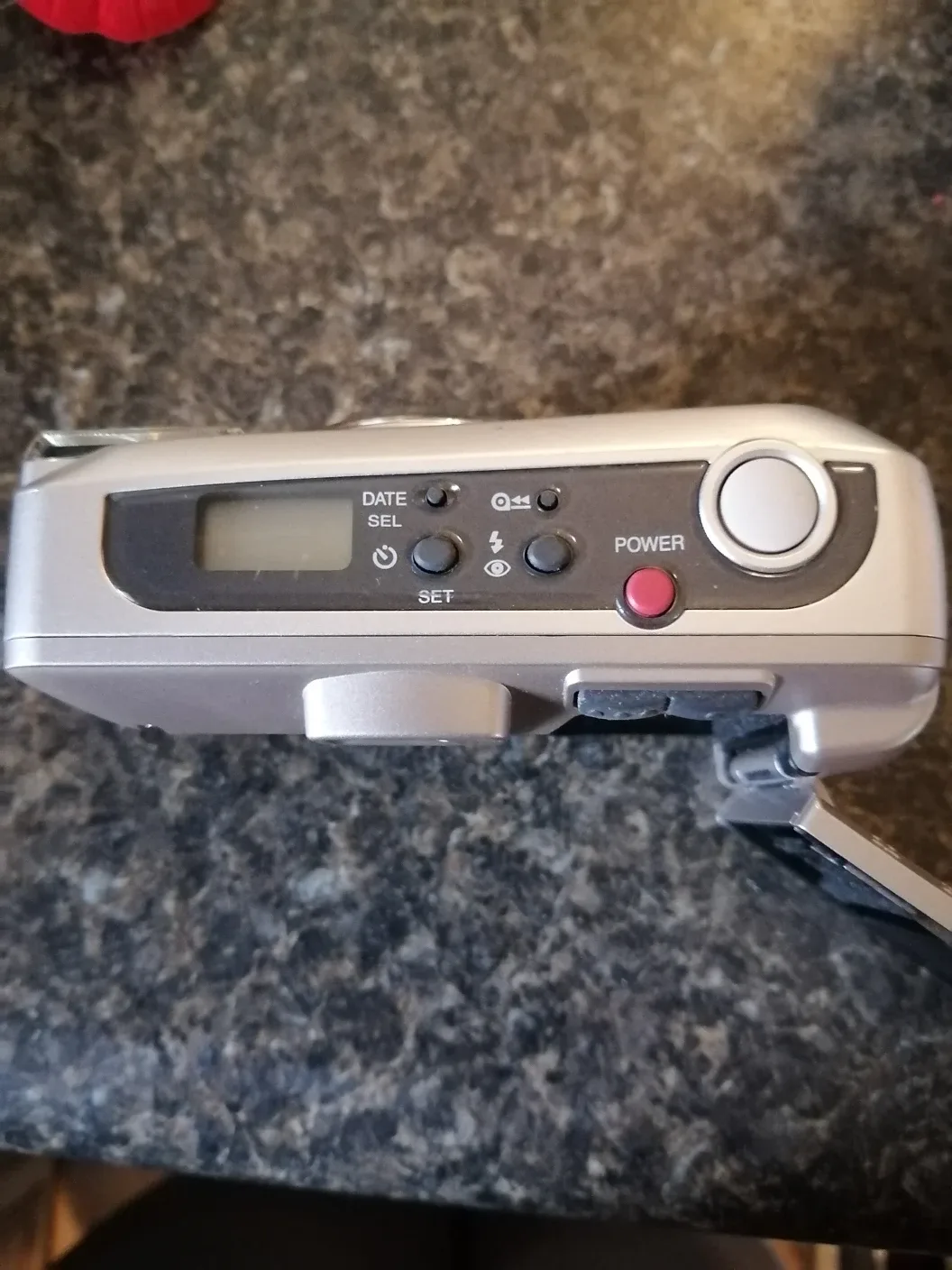 Fujifilm Zoom Date 76S 35mm Film Camera image indicator(2)