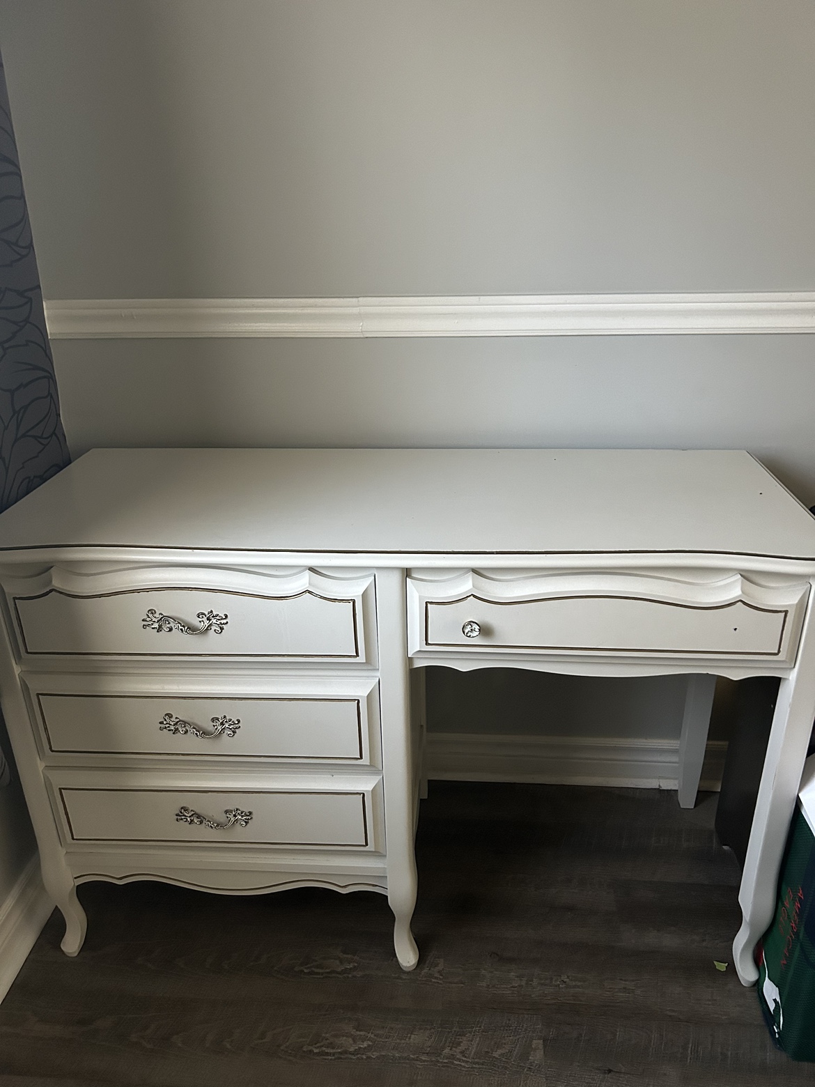 White Vanity Desk with 4 Drawers