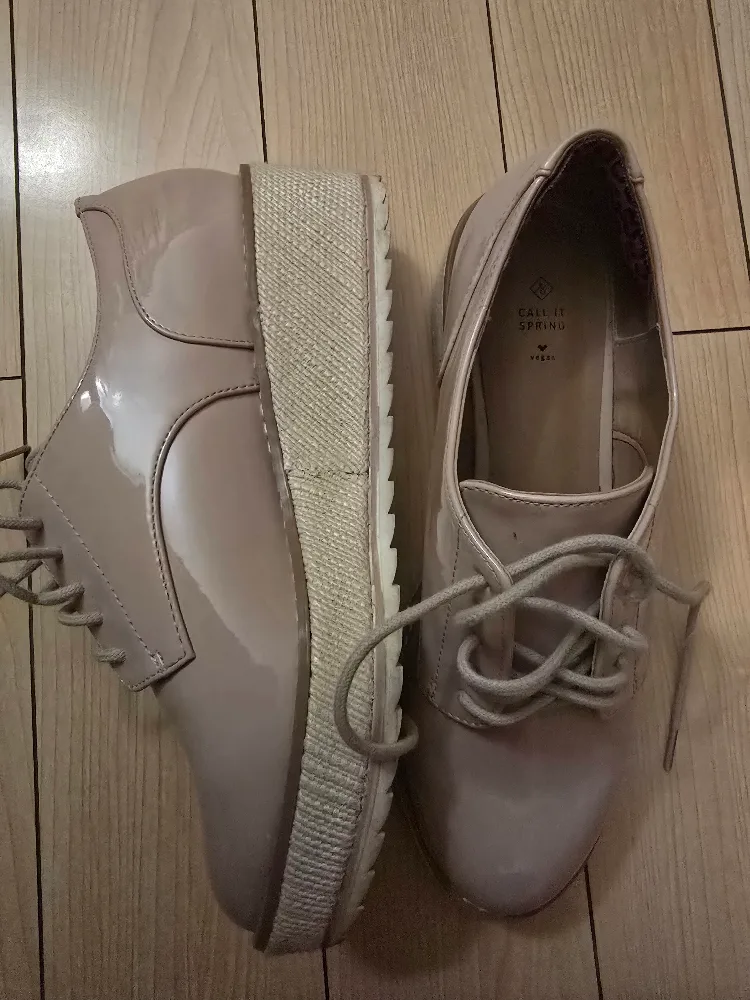 Call It Spring Women's Oxfords image indicator(3)