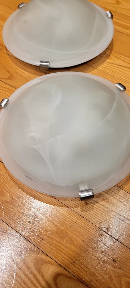 2 x Ceiling Light Fixtures image indicator(5)