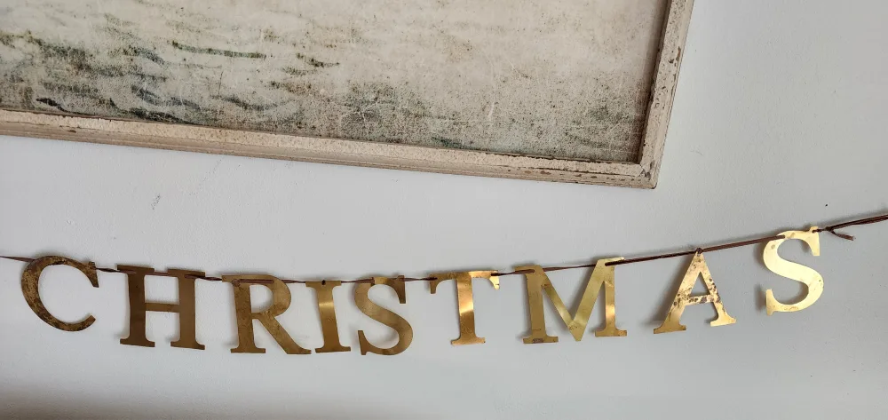 55" Merry Christmas, Brass Finish Metal Garland Banner image indicator(4)