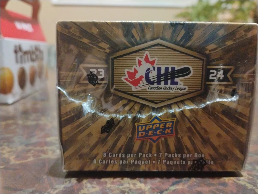 2023-24 Upper Deck CHL Hockey Cards Box image indicator(3)