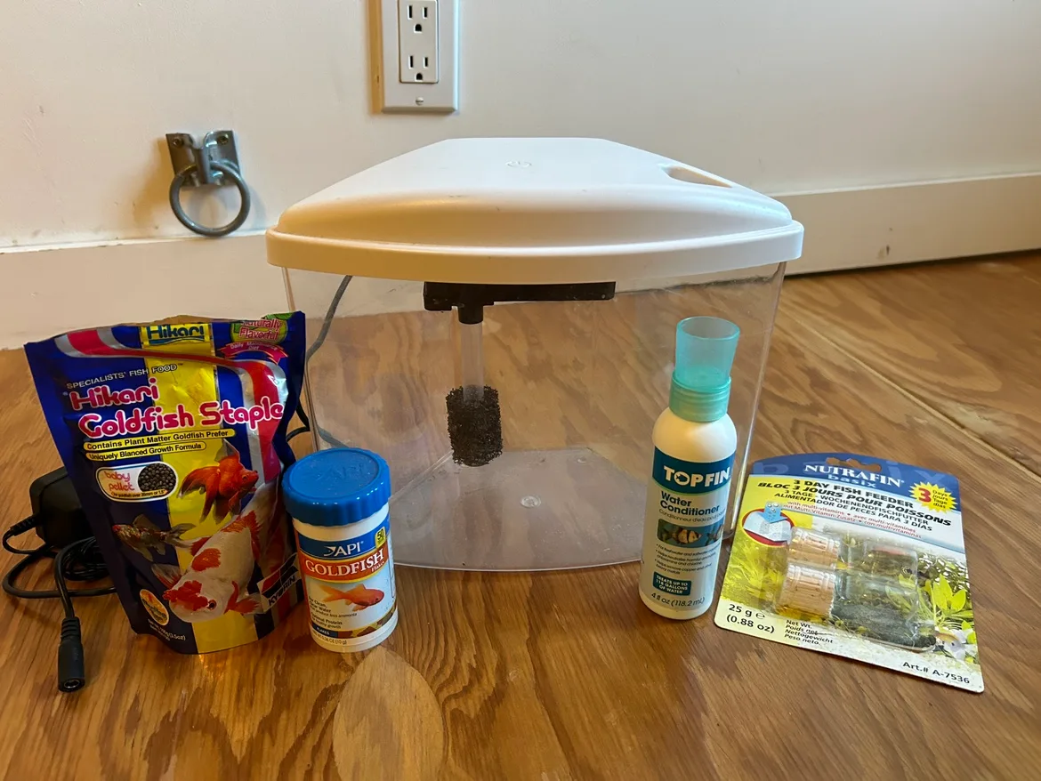 Goldfish Tank Starter Kit thumbnail