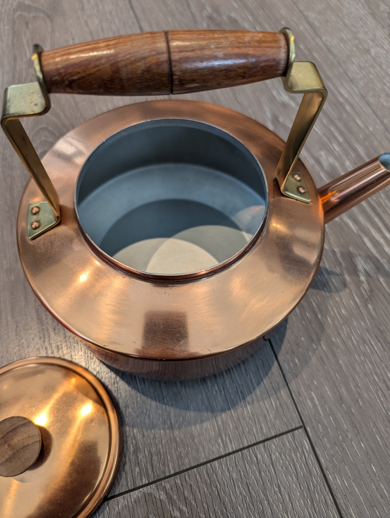 Vintage Copper Tagus Kettle with Wooden Handle - photo 3