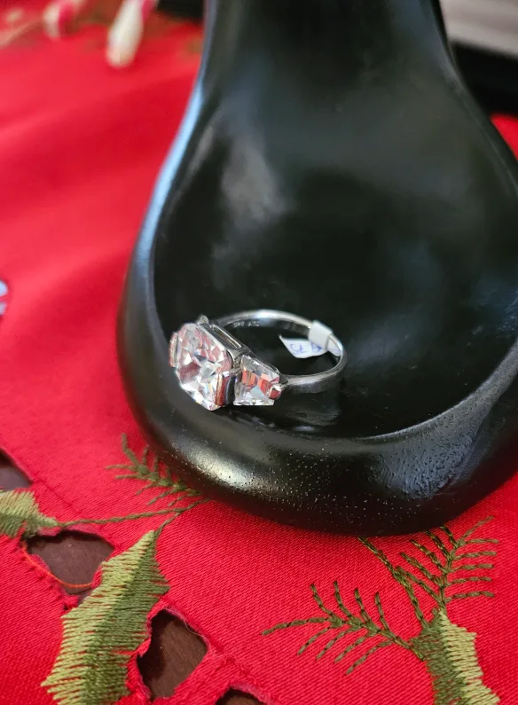 Vintage Sterling Silver Engagement Ring 💍 image indicator(4)