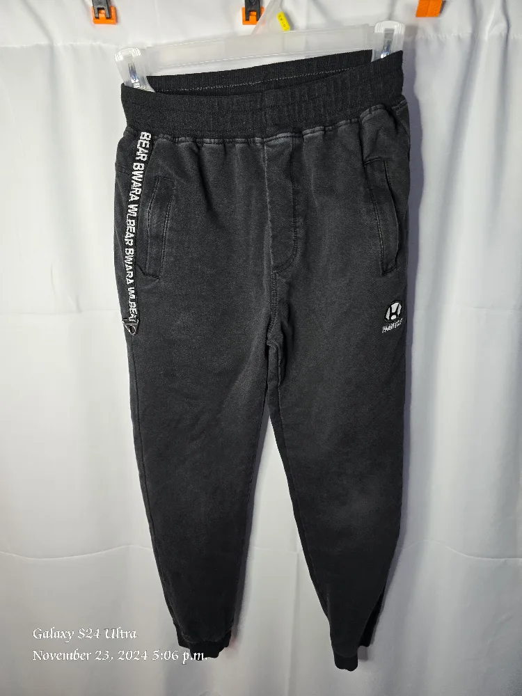Fubu Black Sweatpants Boys Size large - 10-12 image indicator(3)