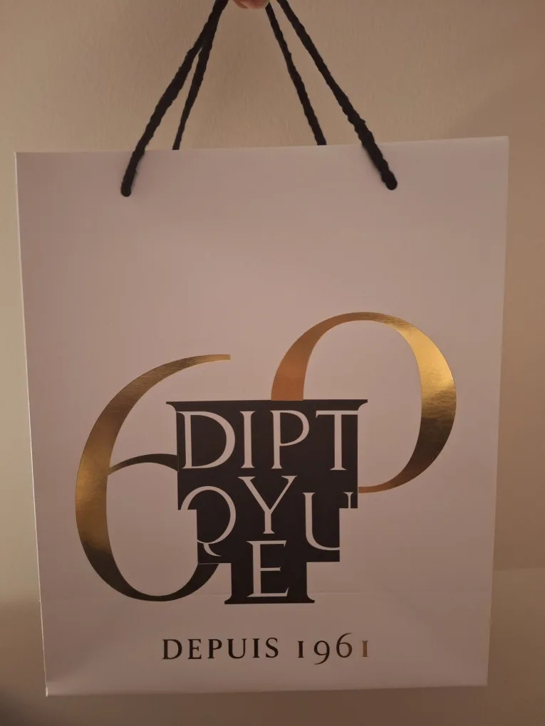 EMPTY Diptyque Gift Box with Bag image indicator(2)