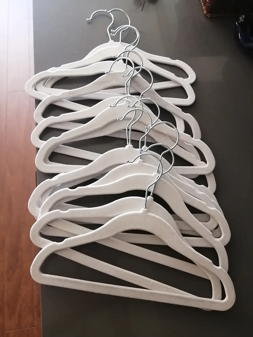 Children Velvet Hangers 14 pack (light gray) #freecycle