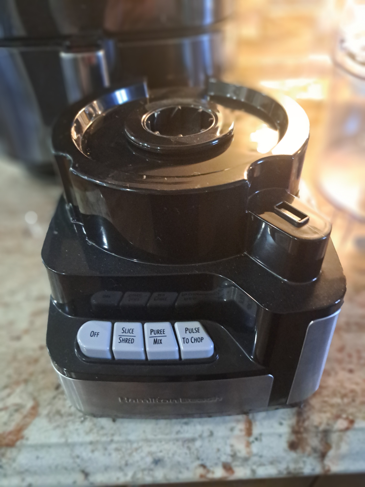 Hamilton Beach Food Processor - photo 3